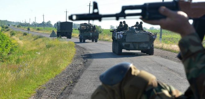 Силы АТО вошли в Шахтерск, Торез и Лутугино - Фото