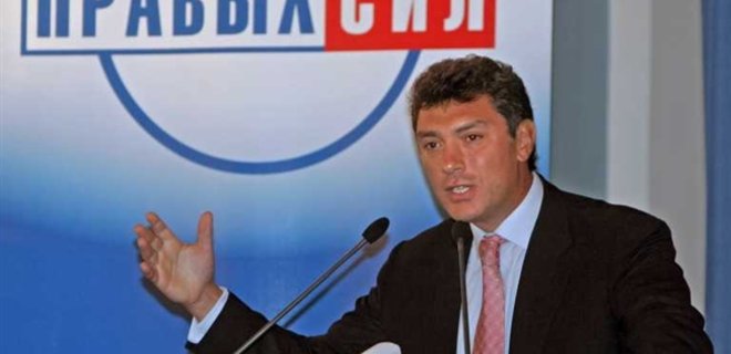 Санкции не коснулись Путина, агрессия продолжится - Немцов - Фото