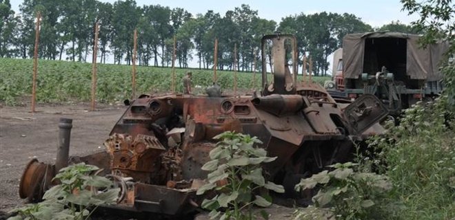Под Горловкой силы АТО уничтожили 10 единиц бронетехники боевиков - Фото