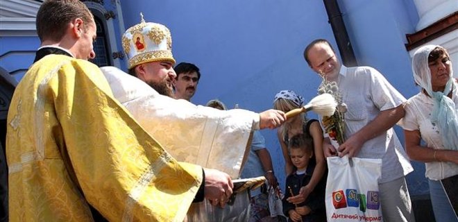 Сегодня православные отмечают Яблочный Спас - Фото