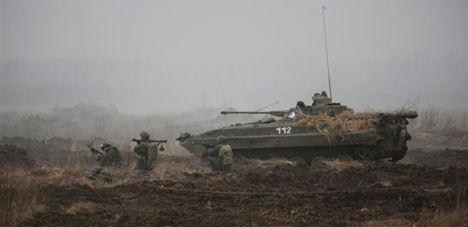 В Суходольск зашла колонна военной техники - СМИ - Фото
