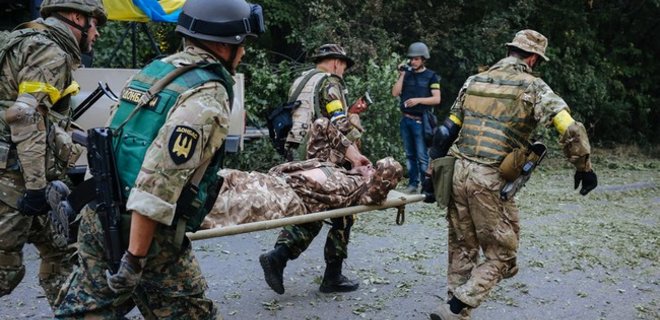 В зоне АТО за сутки погибли 12 военнослужащих, 19 ранены - СНБО - Фото