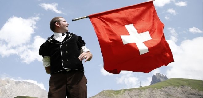 Швейцария усилила санкции против России - Фото