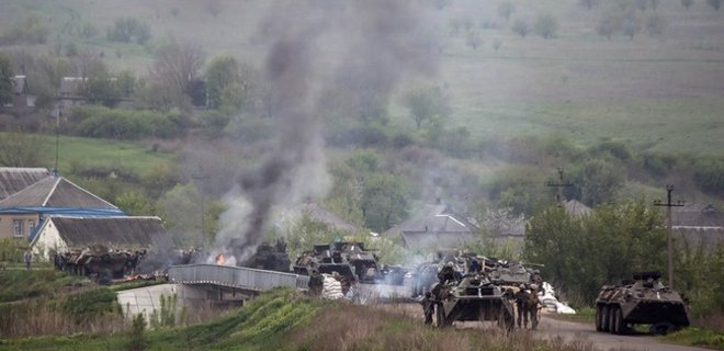 Силы АТО попали в засаду, выходя из окружения - Семенченко - Фото