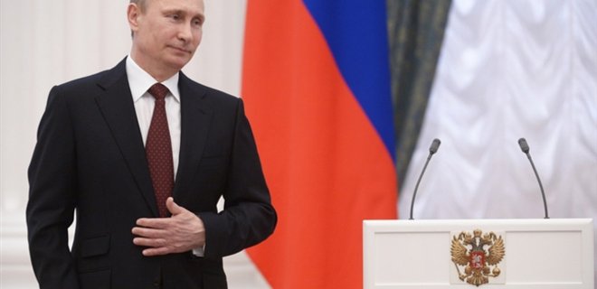 Путин утверждает, что Порошенко пообещал вернуть десантников РФ - Фото
