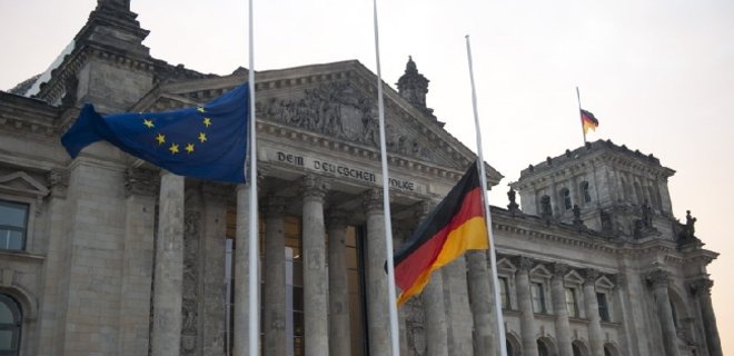 Германия не видит причин отказываться от новых санкций против РФ - Фото