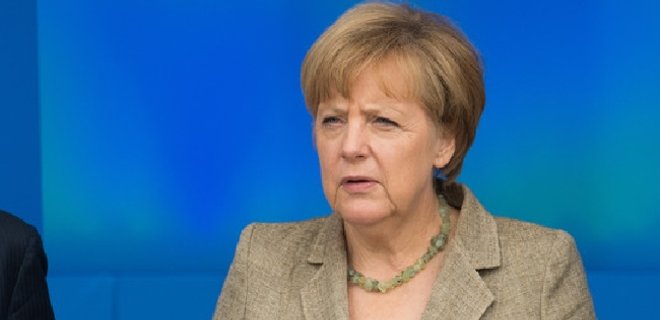 НАТО ищет пути мирного решения ситуации в Украине - Меркель - Фото