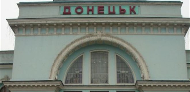 В Донецке по-прежнему слышны выстрелы: ведется артобстрел - Фото