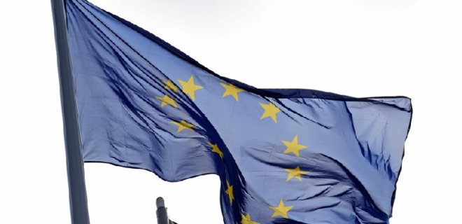 Завтра ЕС примет решение о вступлении в силу санкций против РФ - Фото