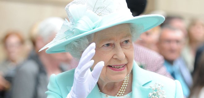 Королева не будет участвовать в дискуссии о Шотландии - Фото