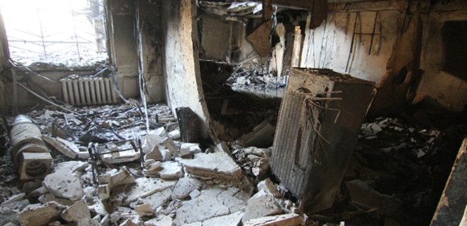 На Тернопольщине рухнула часть трехэтажного дома - Фото