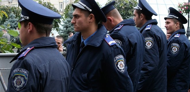 Верные долгу милиционеры возвращаются в оккупированый Донбасс - Фото