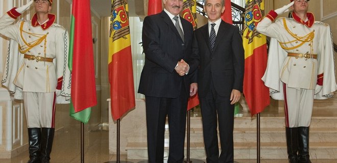 Лукашенко назвал ассоциацию Молдовы с ЕС верным проектом развития - Фото