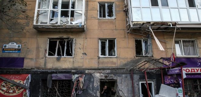 Боевики обстреляли город Счастье: есть погибшая и раненые - Фото