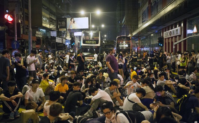 "Майдан" в Гонконге: люди требуют демократических выборов