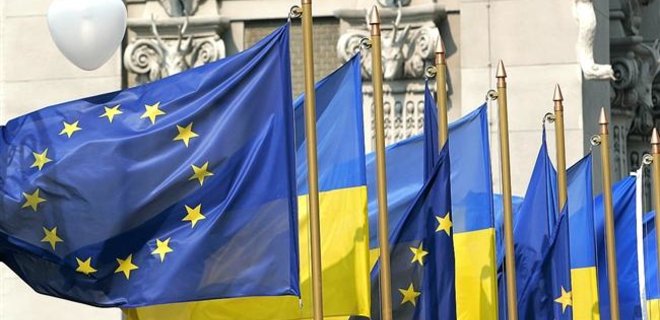ЕС не будет изменять текст соглашения с Украиной - заявление - Фото