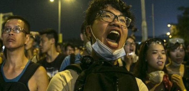 В Гонконге лидеры демонстрантов готовы к переговорам с властью - Фото