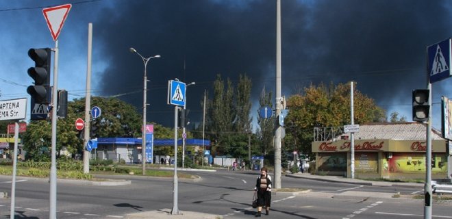 С утра в Донецке слышны залпы орудий - горсовет - Фото