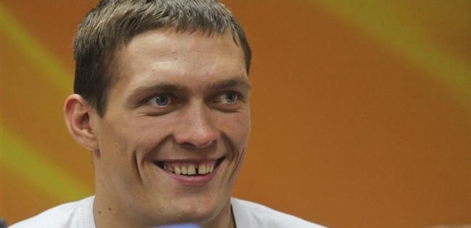 Александр Усик завоевал пояс Интерконтинентального чемпиона WBO - Фото