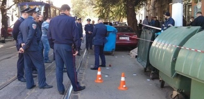В Одессе в мусорном баке нашли расчлененный труп женщины  - Фото