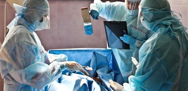 Французские нейрохирурги проводят операции бойцам сил АТО - СМИ - Фото