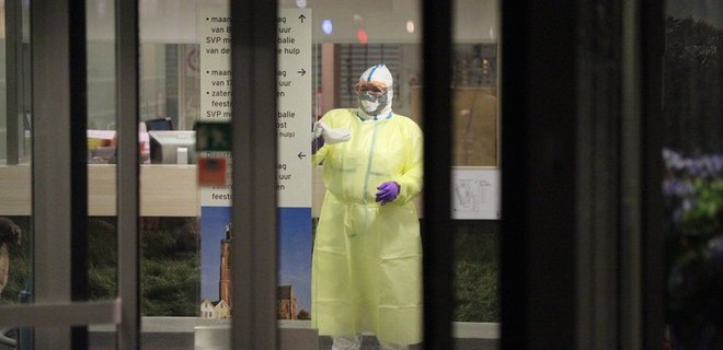 Испания расследует новый случай Эболы - Фото