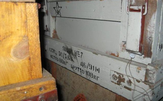 В Северодонецке силовики выявили склад боеприпасов боевиков: фото