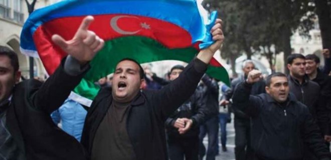 В Азербайджане оппозиция провела митинг против Алиева - Фото