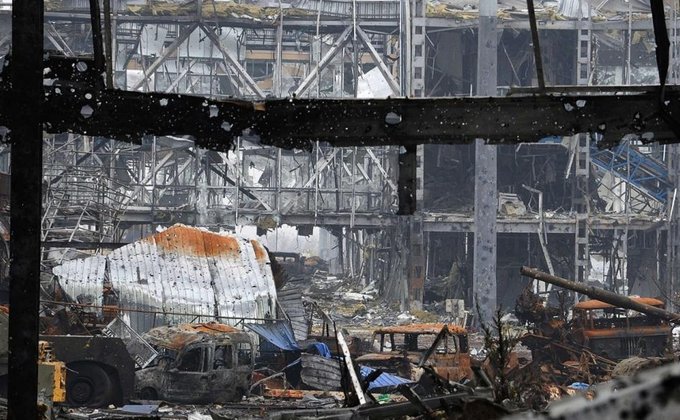 Руины донецкого аэропорта под контролем сил АТО: новые фото