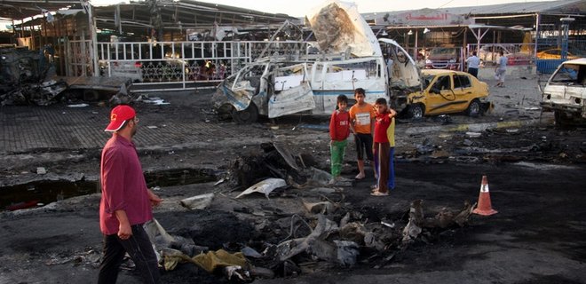 В серии терактов в Багдаде погибли не менее 47 человек - Фото