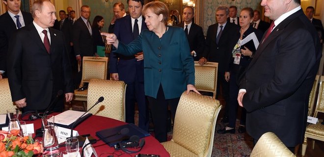 Путин назвал позитивной встречу с Порошенко в Милане - Фото