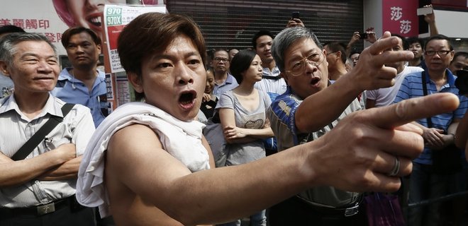 В Гонконге появился свой Антимайдан - Фото