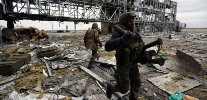 Украинские военные отбили новый штурм Донецкого аэропорта - Фото
