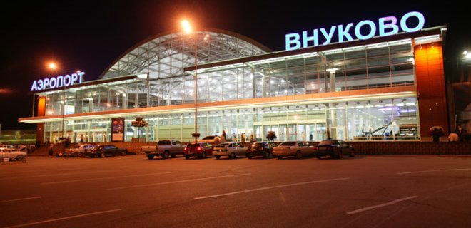 В Москве в аэропорту Внуково разбился самолет, есть жертвы - Фото