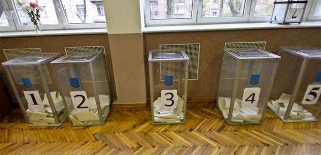 На Донетчине сорвана передача данных о начале голосования - СМИ - Фото