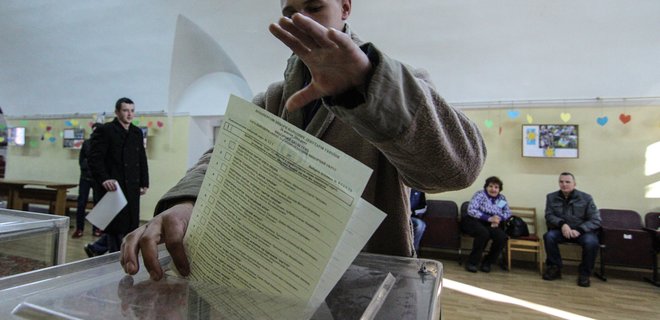 Если Вакарчук и Зеленский пойдут на выборы: президентский опрос - Фото