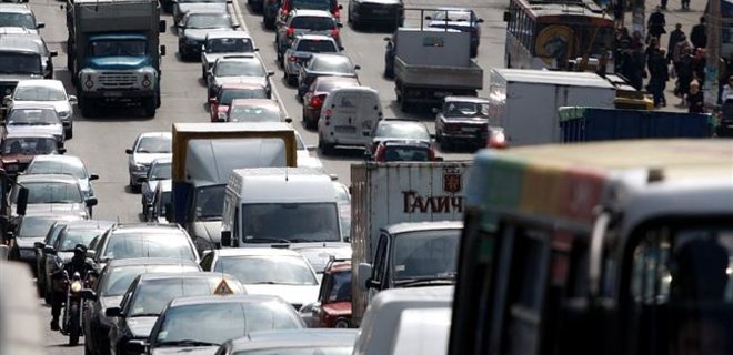 В Киеве с первого ноября отменяют скоростной режим в 80 км/ч - Фото