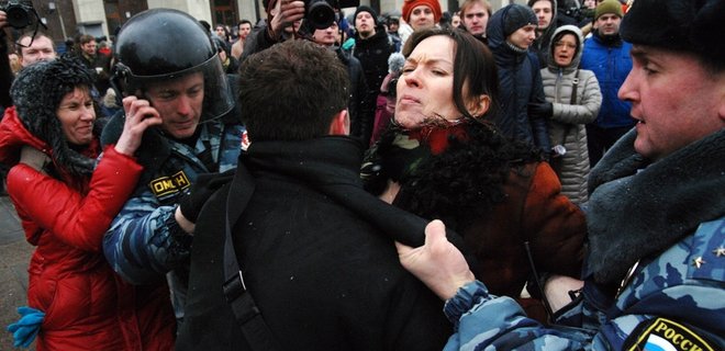 В Москве задержали участников акции протеста медиков и учителей - Фото