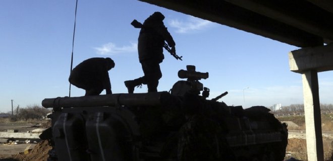 Боевики обстреляли силы АТО более 30 раз: один военный погиб - Фото