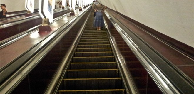 В Киевском метро поменялся порядок проезда льготников - Фото