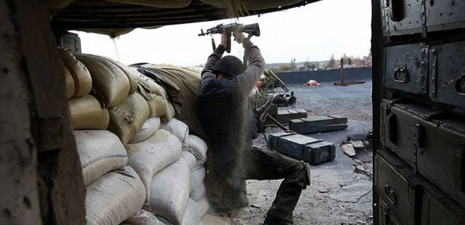 Защитники Донецкого аэропорта уничтожили десятерых боевиков - Фото