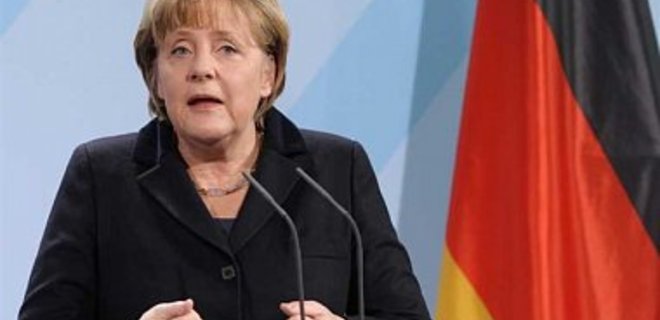 ЕС может ввести санкции против некоторых граждан РФ - Меркель  - Фото