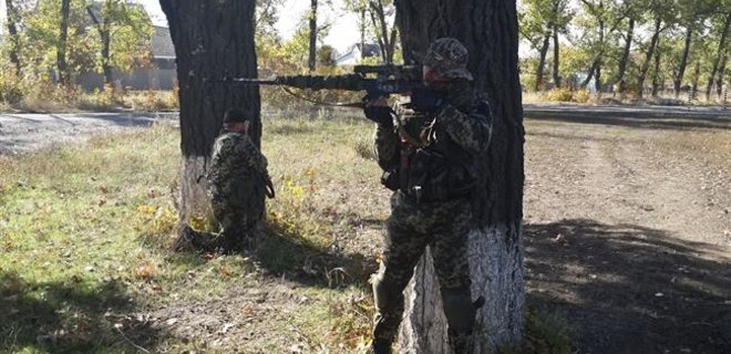 Силы АТО отбили нападение террористов на Станицу Луганскую - Фото
