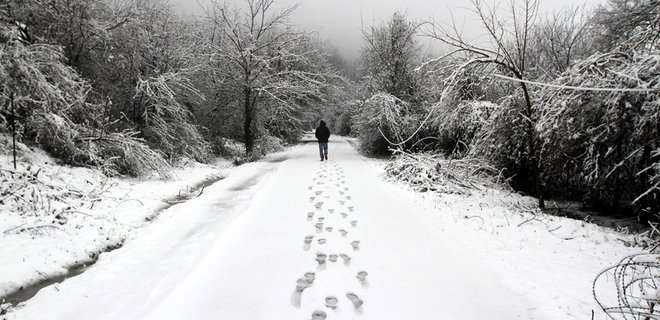 Погода в Украине: похолодание и снег - Фото