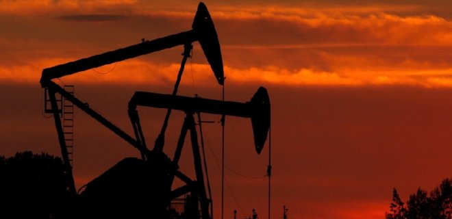 Мировые цены на нефть снова снижаются - Фото