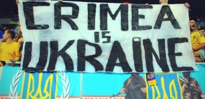 Порошенко и Платини  в Киеве обсудят крымский футбол - ультрас - Фото