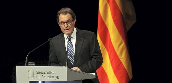 Власти Каталонии намерены добиться независимости через 1,5 года - Фото