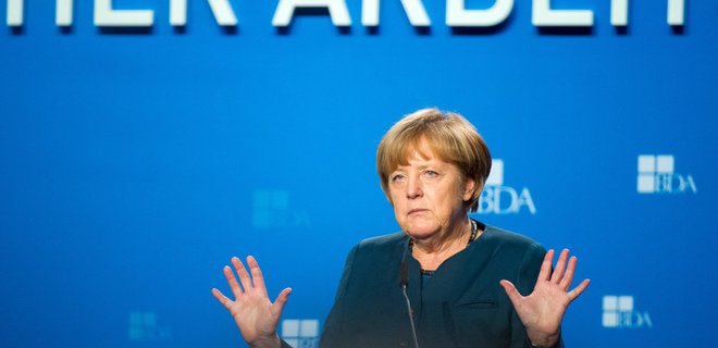 Меркель: Россия ставит под вопрос мир в Европе - Фото