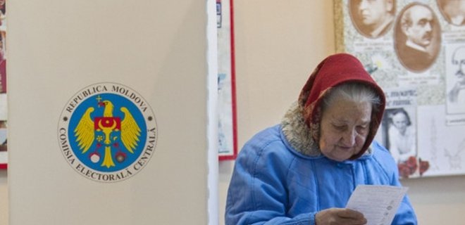В Молдове проходят судьбоносные для страны парламентские выборы - Фото