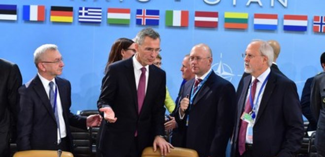 Украина и НАТО запустили 5 трастовых фондов - Фото
